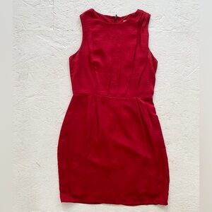 Textured red cocktail dress, exposed zipper